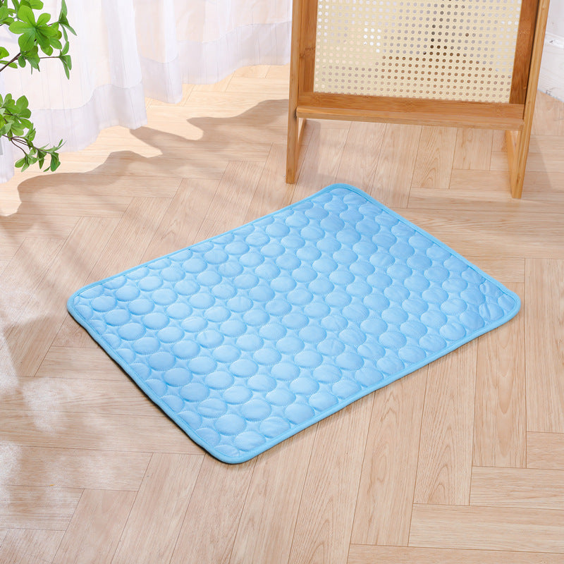 Pet Ice Silk Cooling Mat - Scratch-Resistant Summer Pad