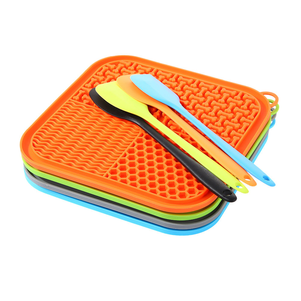 Silicone Slow Feeder & Licking Mat for Dogs & Cats