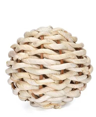 Hand-Woven Timothy Grass Chew Ball for Small Pets