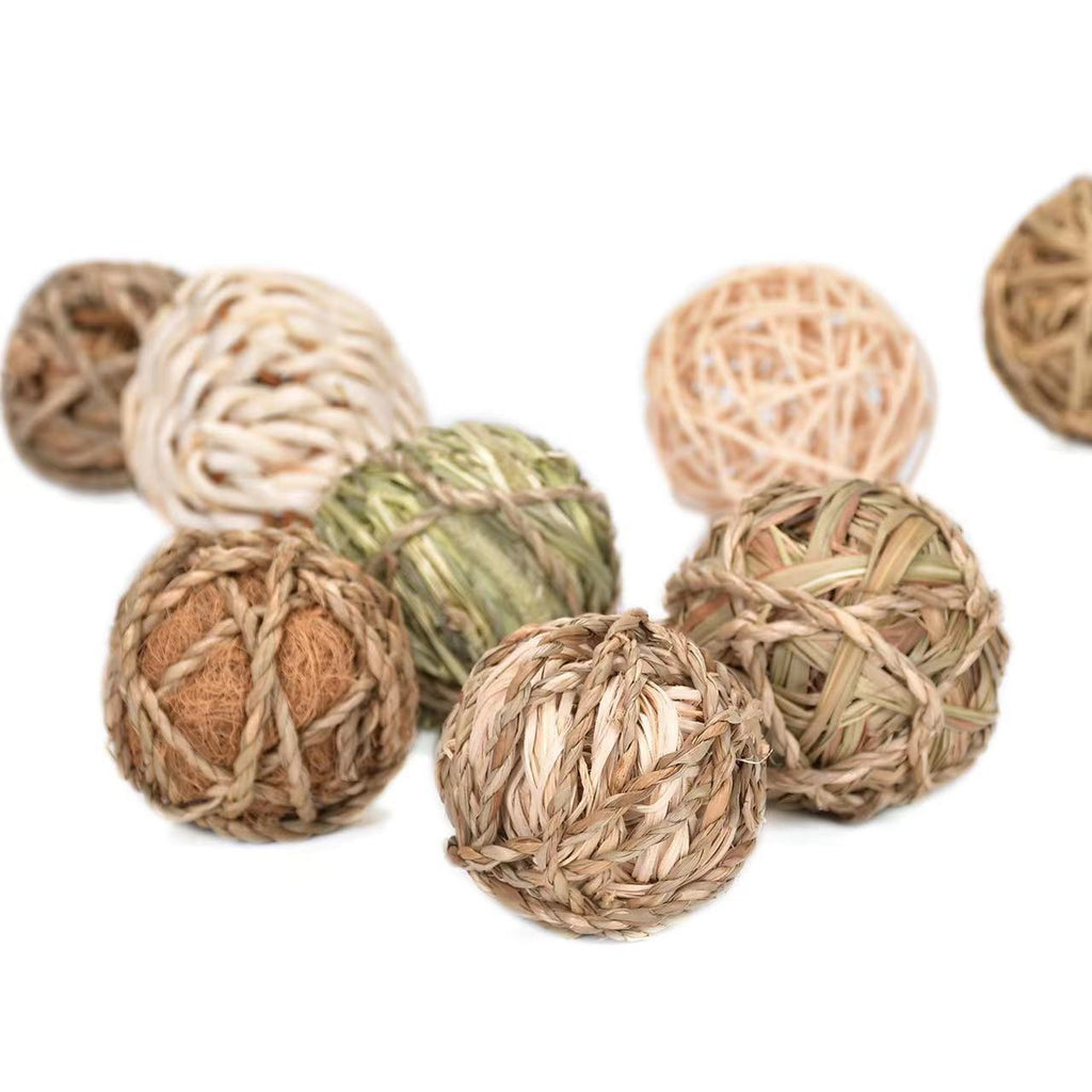 Hand-Woven Timothy Grass Chew Ball for Small Pets
