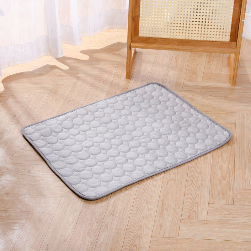 Pet Ice Silk Cooling Mat - Scratch-Resistant Summer Pad